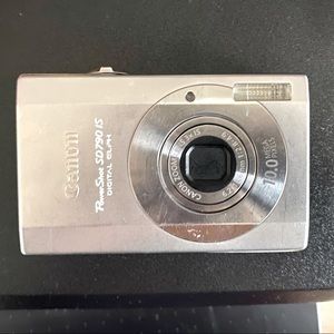 Canon PowerShot SD 790 IS Digital ELPH Camera
